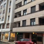 VIVIENDA DE RECIENTE CONSTRUCCIÓN EN CALLE URDANETA