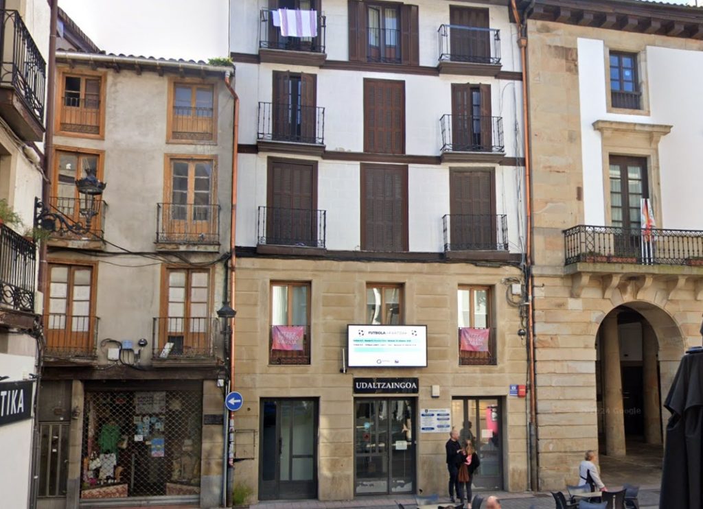 VIVIENDA CENTRICA EN ORDIZIA