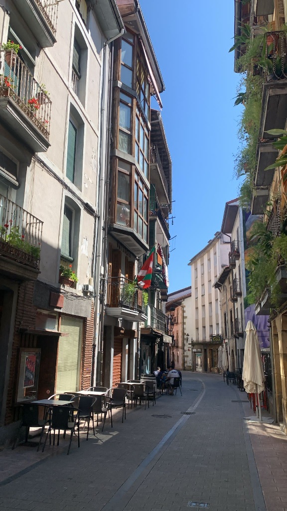 DUPLEX CENTRICO EN ORDIZIA CON TERRAZA