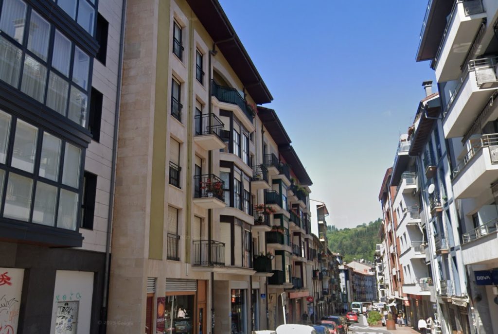 VIVIENDA EN URDANETA KALEA 7