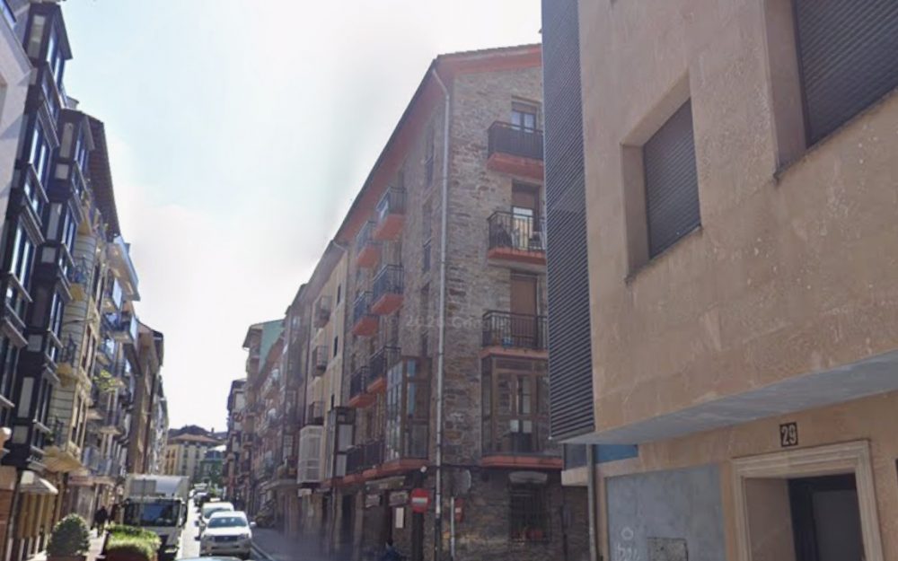 VIVIENDA EN ORDIZIA (CALLE URDANETA)